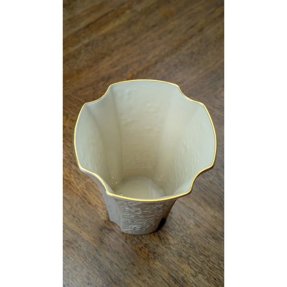 Lenox Legacy Edition Carrington Ivory Daffodil Porcelain 8